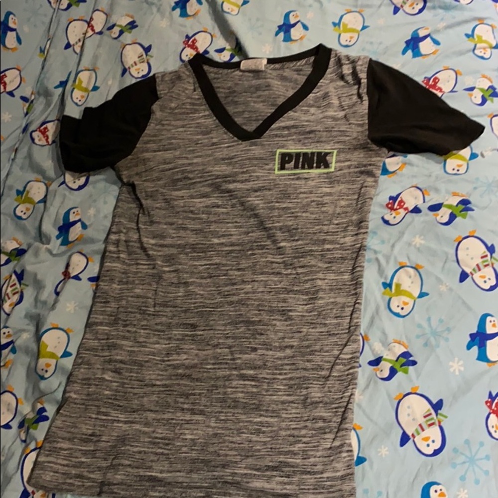 VS Pink V-Neck Tee